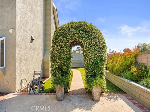 5291 Strasbourg Avenue, Irvine, CA