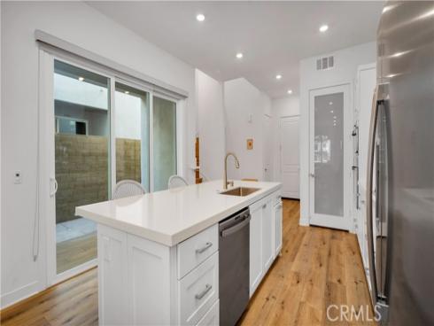 106  Culture  , Irvine, CA