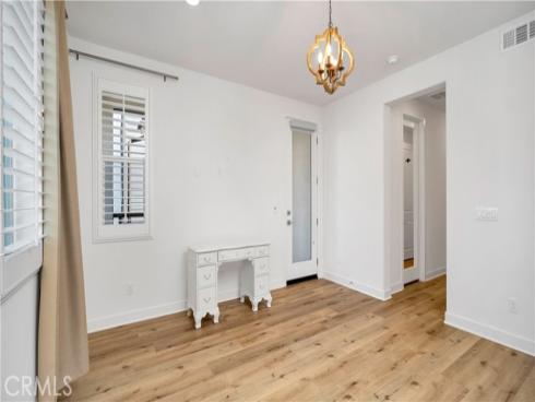 106  Culture  , Irvine, CA