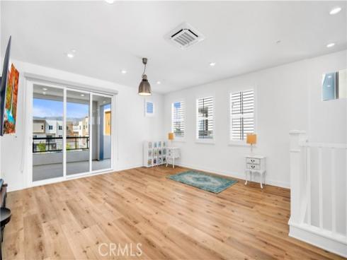 106  Culture  , Irvine, CA