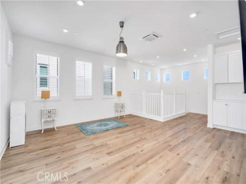 106  Culture  , Irvine, CA