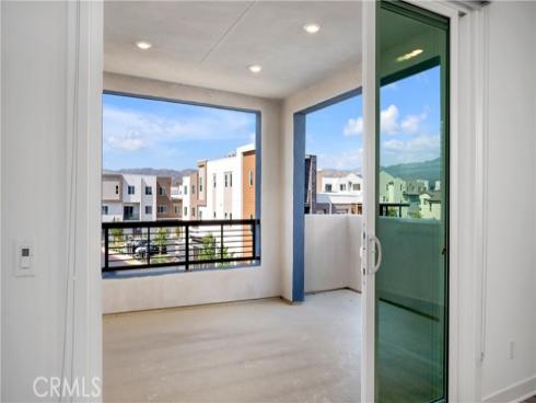 106  Culture  , Irvine, CA