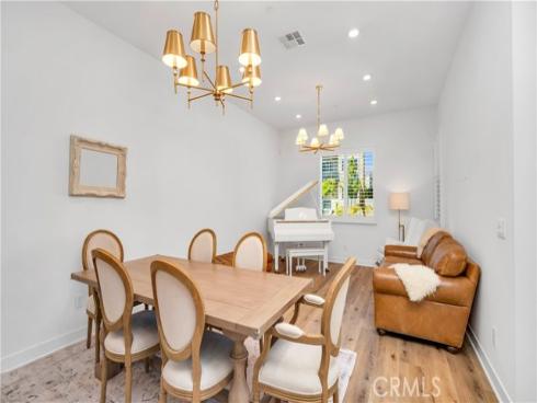 106  Culture  , Irvine, CA