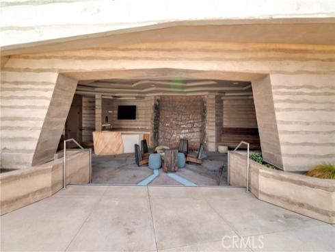 106  Culture  , Irvine, CA