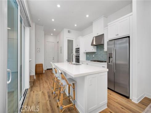 106  Culture  , Irvine, CA