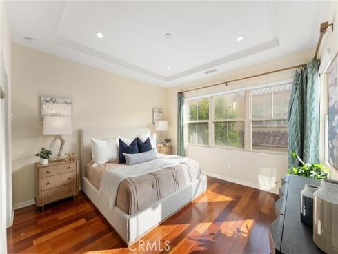 33 Lacebark , Irvine, CA