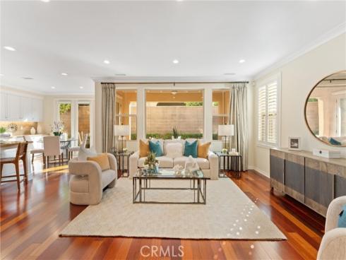 33 Lacebark , Irvine, CA