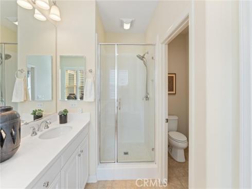 33 Lacebark , Irvine, CA