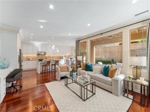 33 Lacebark , Irvine, CA