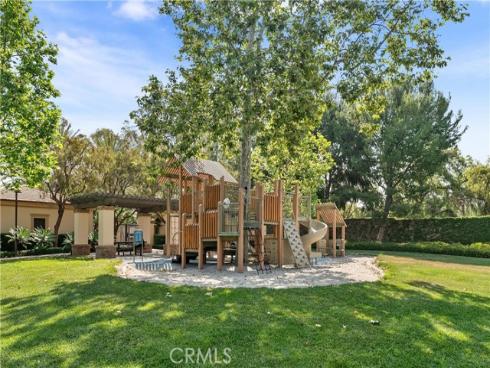 33 Lacebark , Irvine, CA