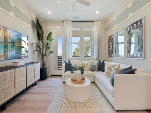 66 Dudley , Irvine, CA