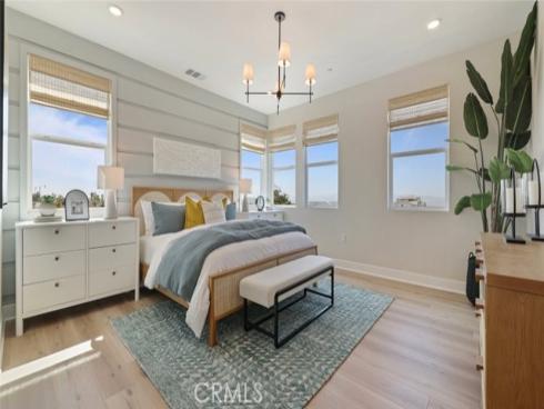 66 Dudley , Irvine, CA