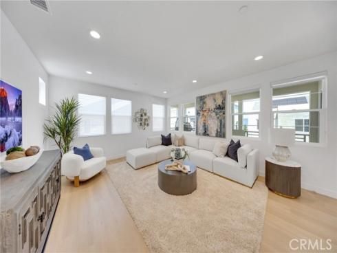 251 Tank , Irvine, CA