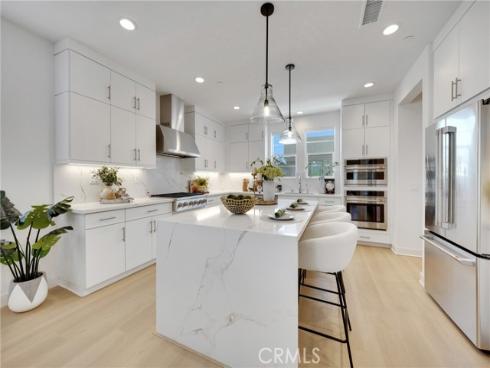 251 Tank , Irvine, CA