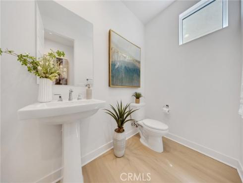 251 Tank , Irvine, CA