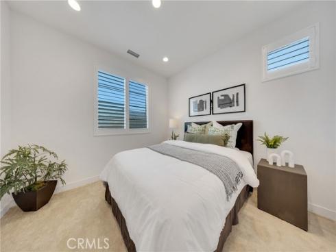 251 Tank , Irvine, CA