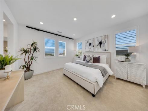 251 Tank , Irvine, CA