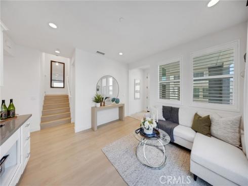 251 Tank , Irvine, CA