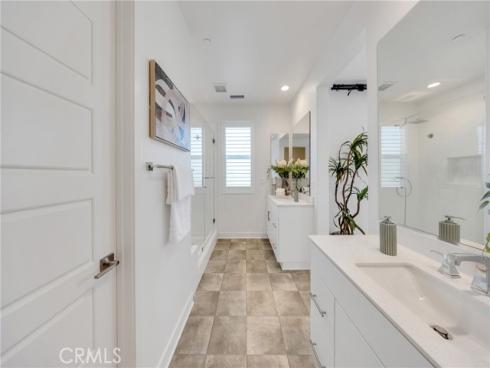 251 Tank , Irvine, CA