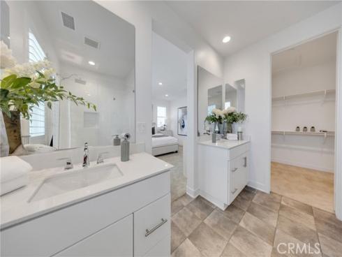 251 Tank , Irvine, CA