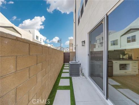 251 Tank , Irvine, CA