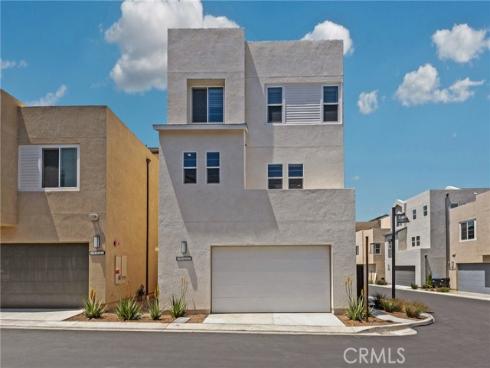 251 Tank , Irvine, CA