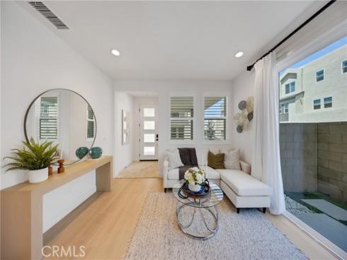 251 Tank , Irvine, CA