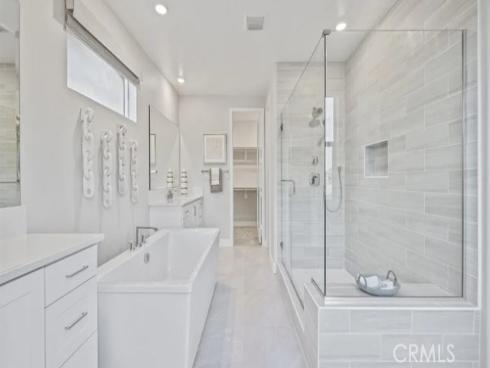 79 Merit , Irvine, CA