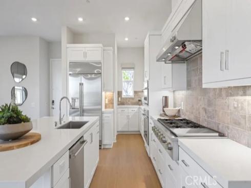 79 Merit , Irvine, CA