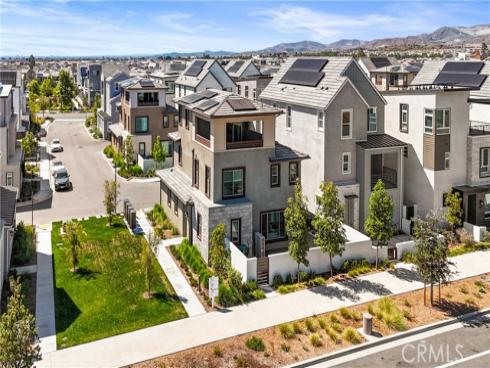 191 Lynx , Irvine, CA