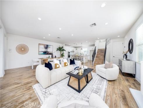 151 Coyote Brush , Irvine, CA