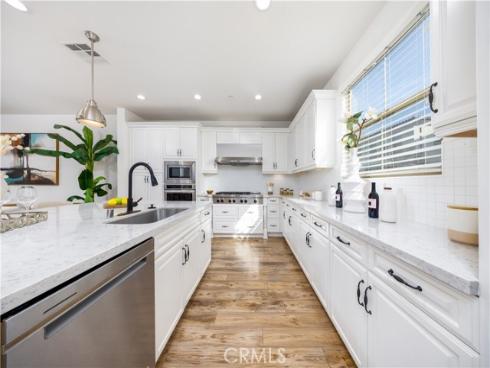 151 Coyote Brush , Irvine, CA