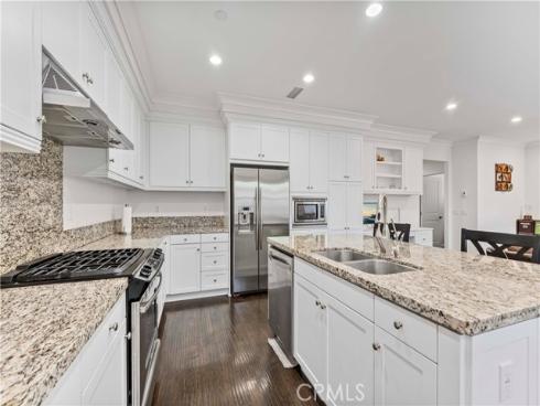 52 Norwich , Irvine, CA