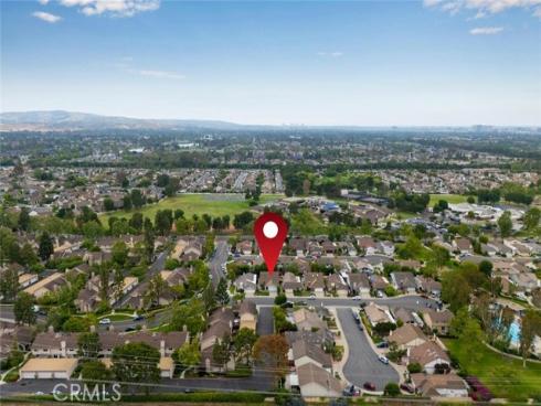 3 Rock Springs , Irvine, CA