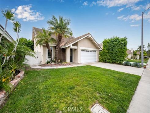 3 Rock Springs , Irvine, CA