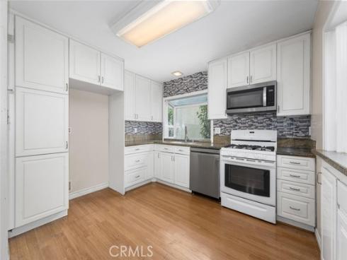 3 Rock Springs , Irvine, CA