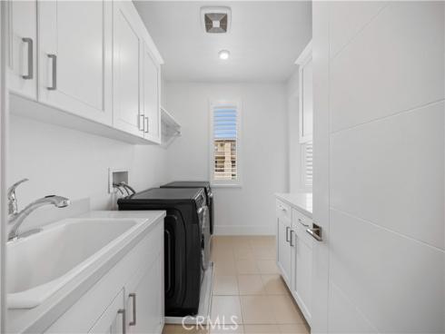 72 Crater , Irvine, CA