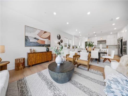 72 Crater , Irvine, CA