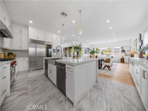 72 Crater , Irvine, CA