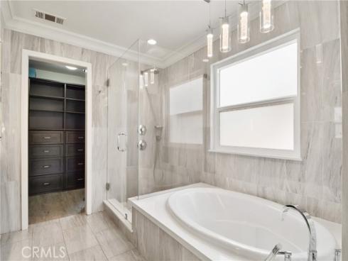 15 Medlar , Irvine, CA