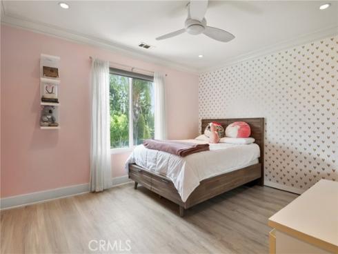 15 Medlar , Irvine, CA