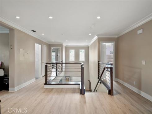 15 Medlar , Irvine, CA