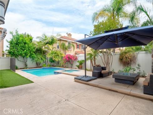 15 Medlar , Irvine, CA