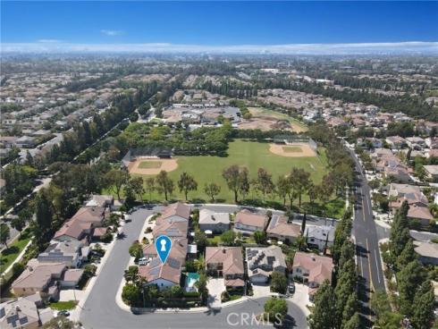 15 Medlar , Irvine, CA