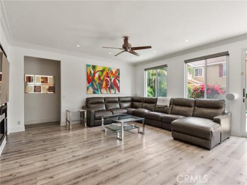 15 Medlar , Irvine, CA