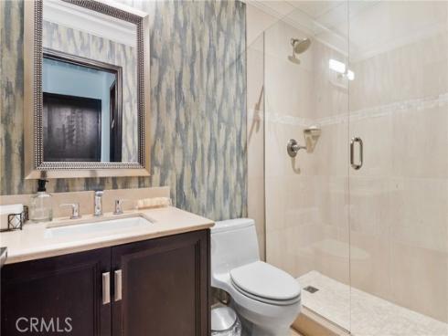 15 Medlar , Irvine, CA