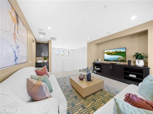 103 Sparrow , Irvine, CA