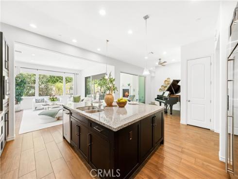 103 Sparrow , Irvine, CA