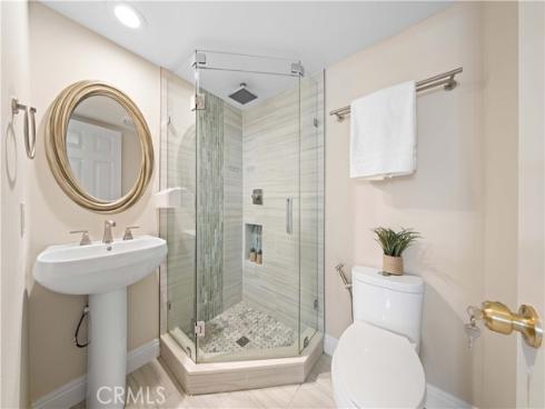 20 Chenile , Irvine, CA