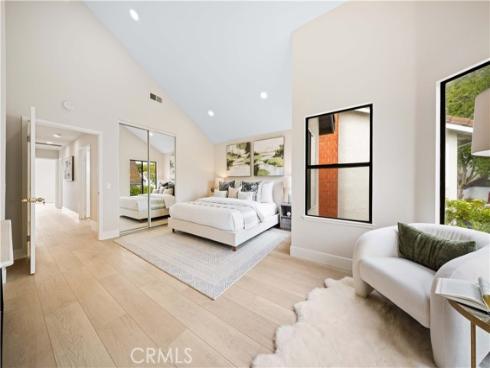 20 Chenile , Irvine, CA